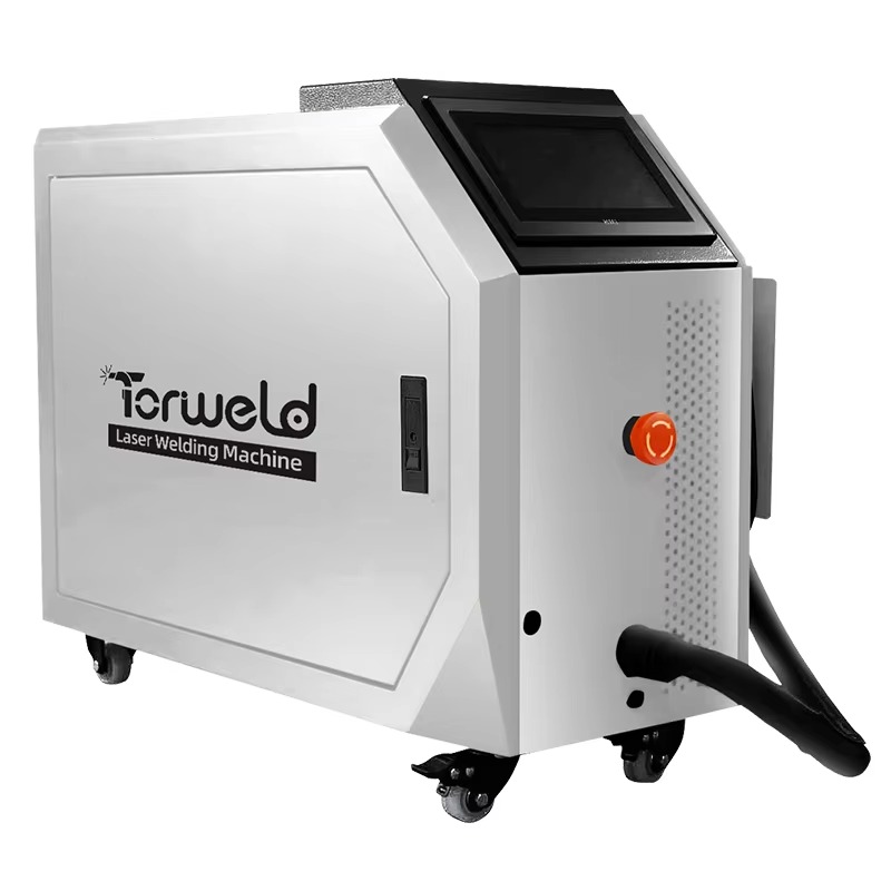 Nuova Macchina Automatica per  - Industrial Handheld Laser Welding Machine recensione e prezzo